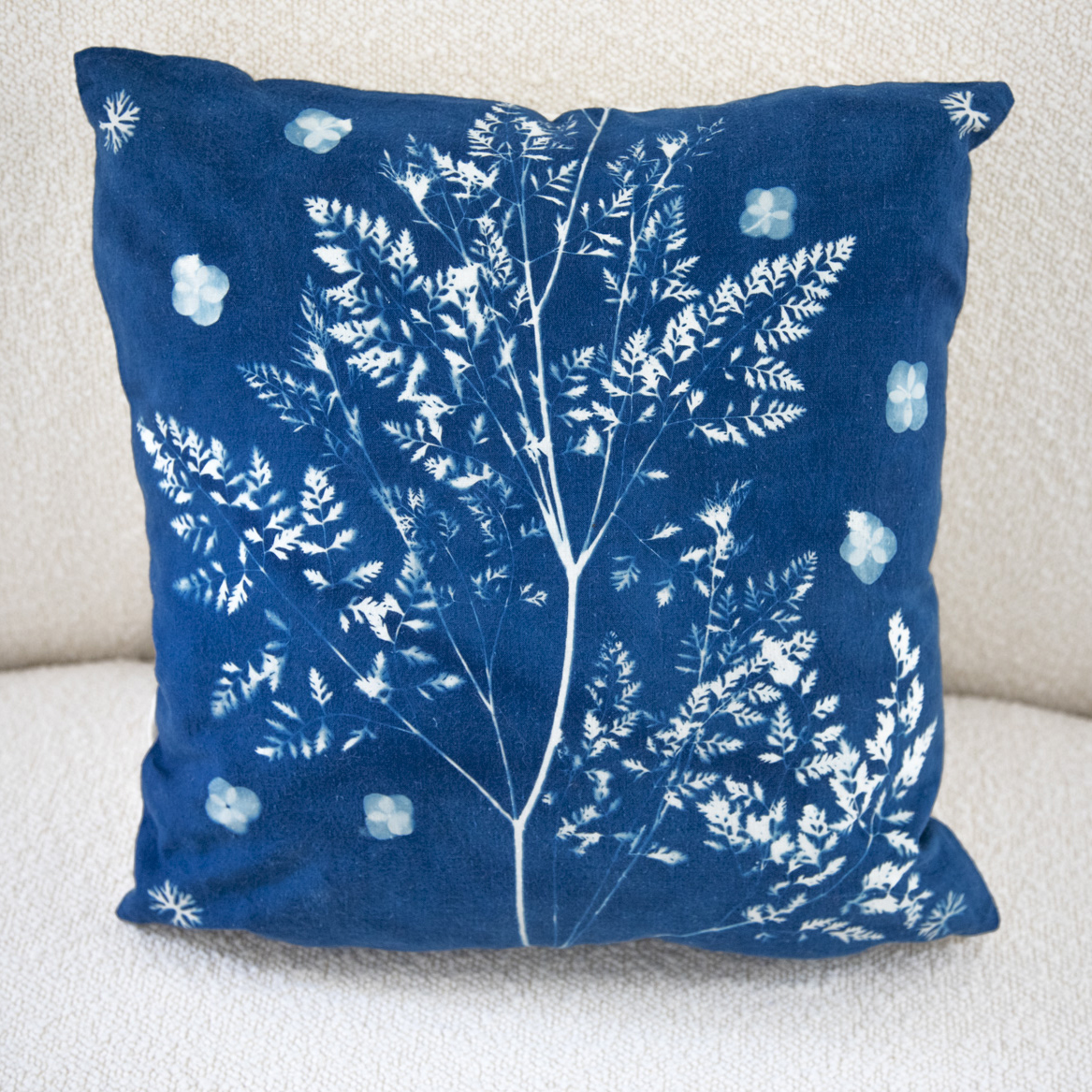 Coussin Collection PRINTEMPS Cerfeuil des bois 2