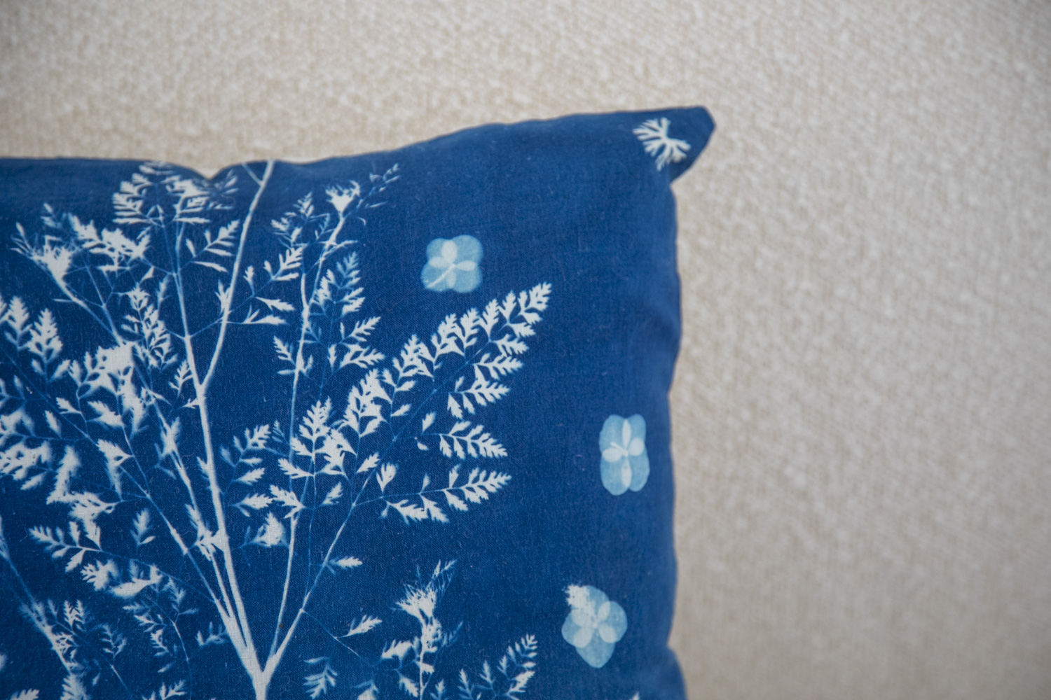 Coussin Collection PRINTEMPS Cerfeuil des bois 2 – Image 2